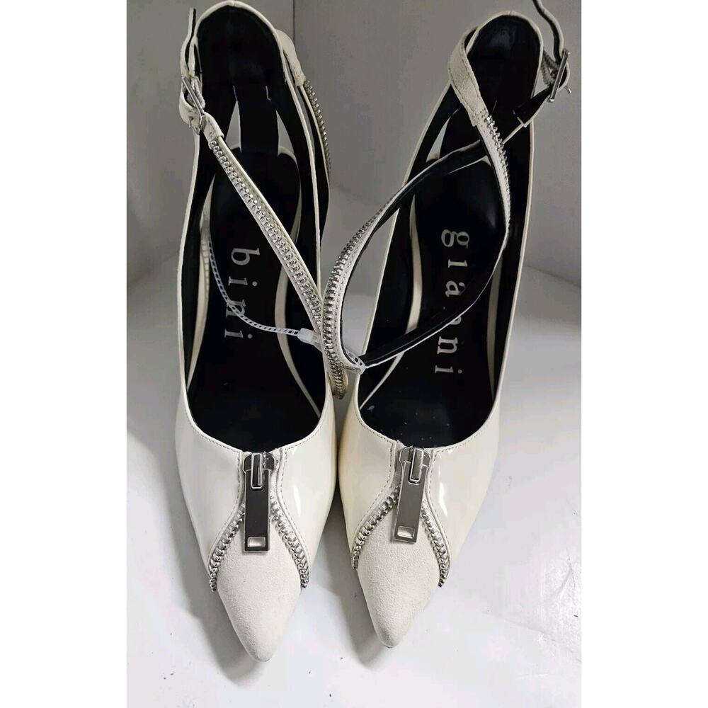 Gianni Bini Tatum Suede Zipper Detail Cut-Out Pumps In Ivory Color (Size 9.5).